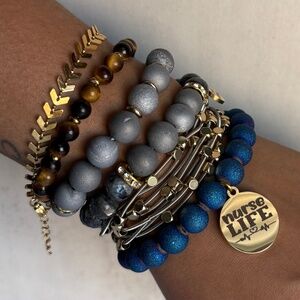 Nurse Life Bracelet Set